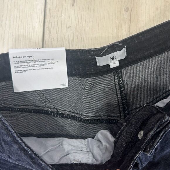 BP Denim Jean High Waist Distress Black Gray Ankle Crop Straight Leg Plus 14 NWT - Picture 4 of 5